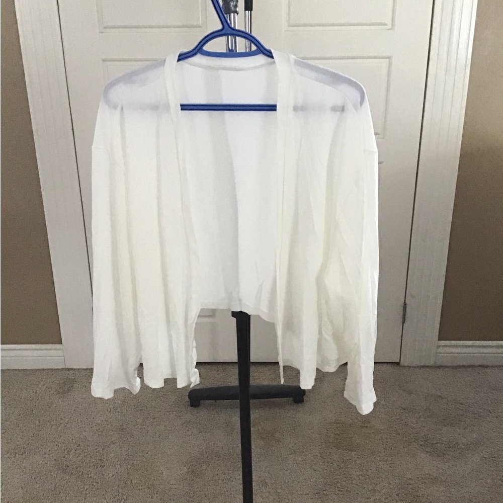 Open Font Sheer Bolero Top